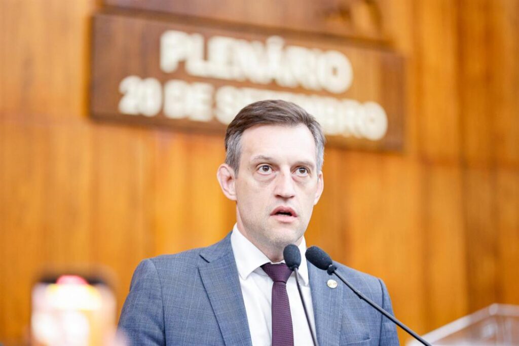 Pasin destaca adiamento do leilão do Bloco 2 e cobra correções nas concessões